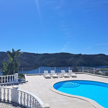 Lago Azul Villas Феррейра-ду-Зезере Екстер'єр фото