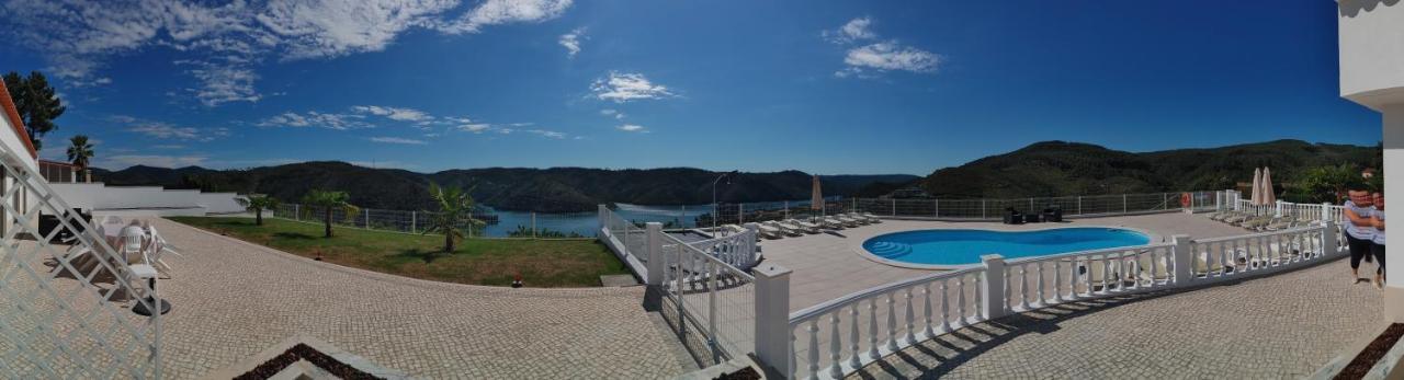 Lago Azul Villas Феррейра-ду-Зезере Екстер'єр фото