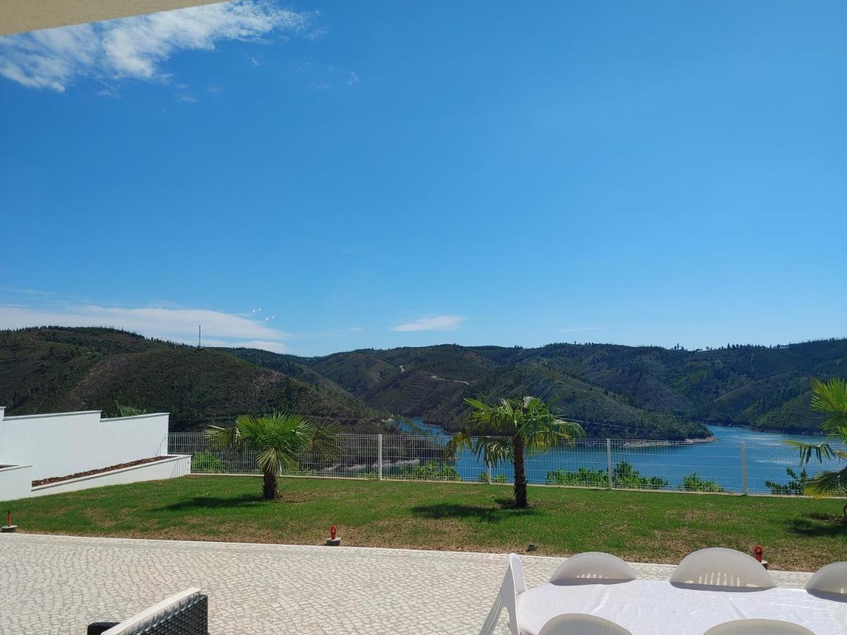 Lago Azul Villas Феррейра-ду-Зезере Екстер'єр фото