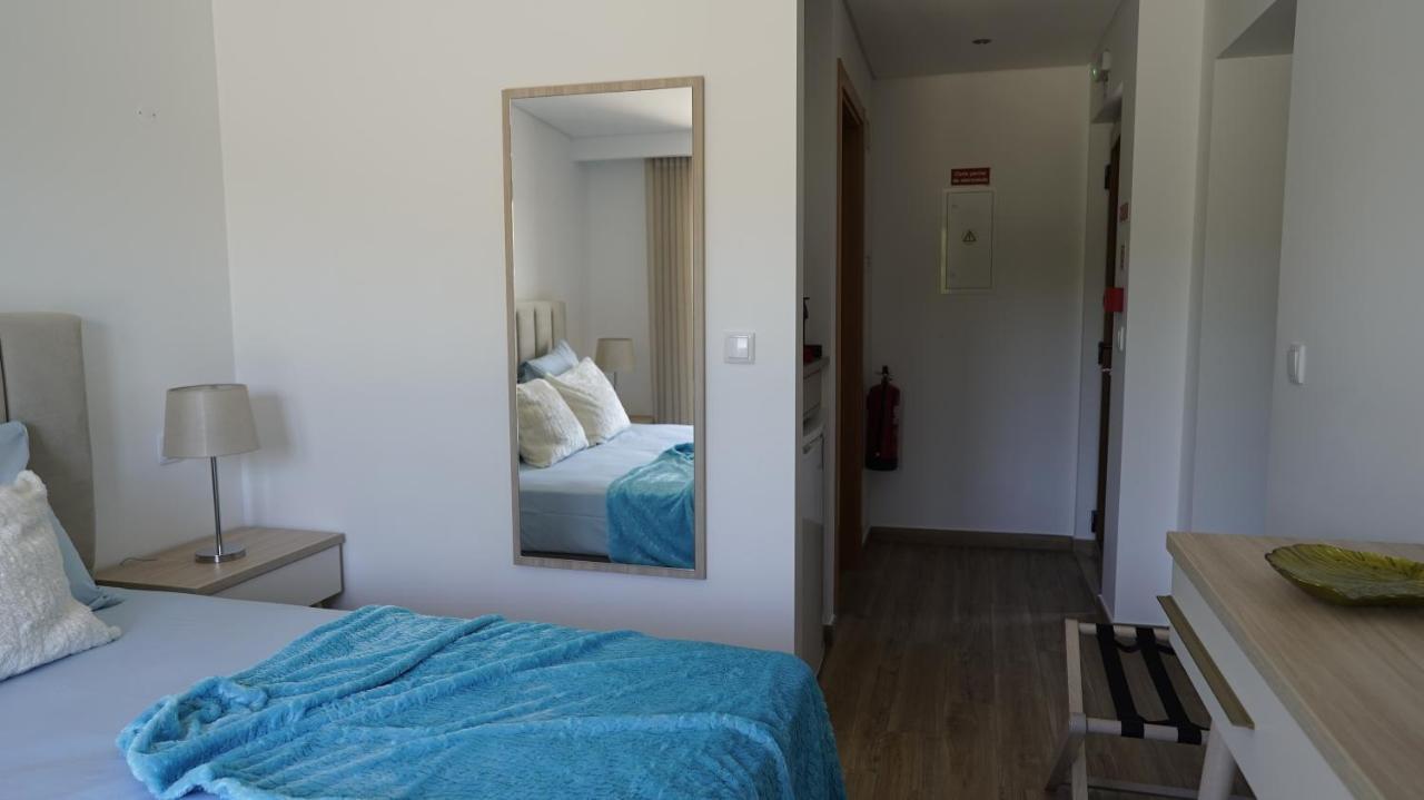Lago Azul Villas Феррейра-ду-Зезере Екстер'єр фото