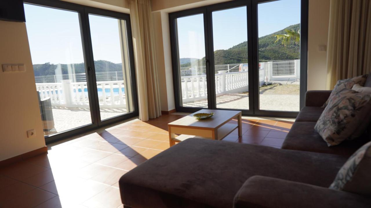 Lago Azul Villas Феррейра-ду-Зезере Екстер'єр фото