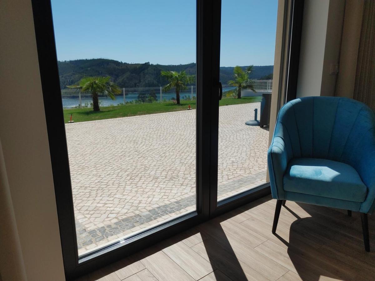 Lago Azul Villas Феррейра-ду-Зезере Екстер'єр фото