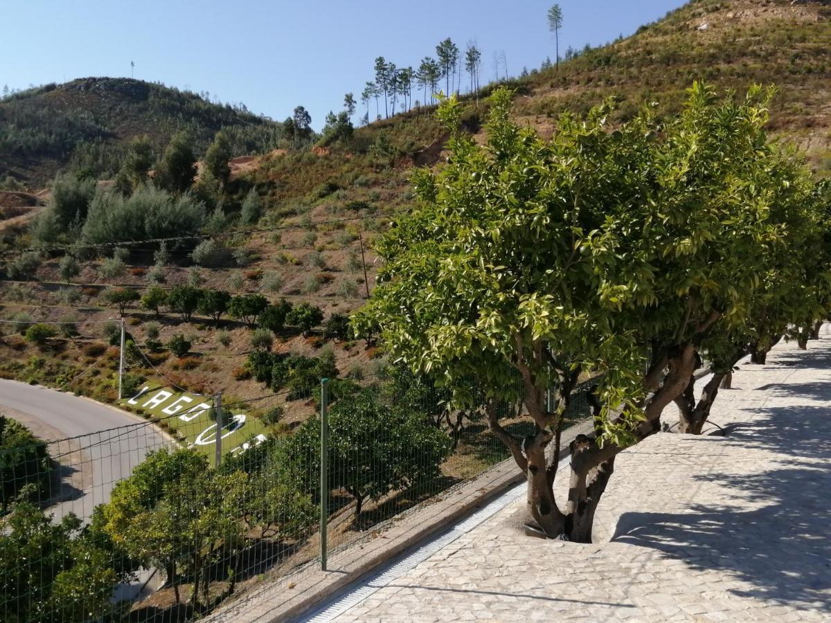 Lago Azul Villas Феррейра-ду-Зезере Екстер'єр фото