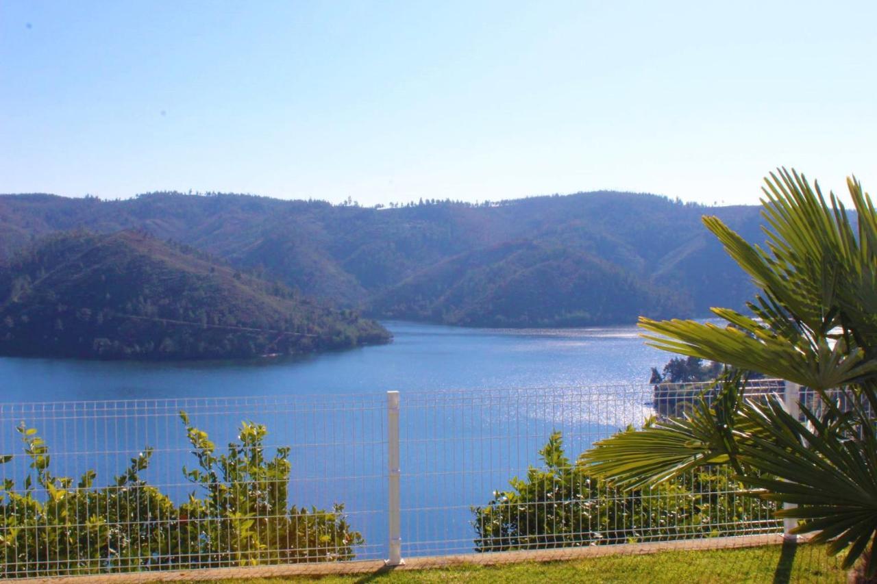 Lago Azul Villas Феррейра-ду-Зезере Екстер'єр фото