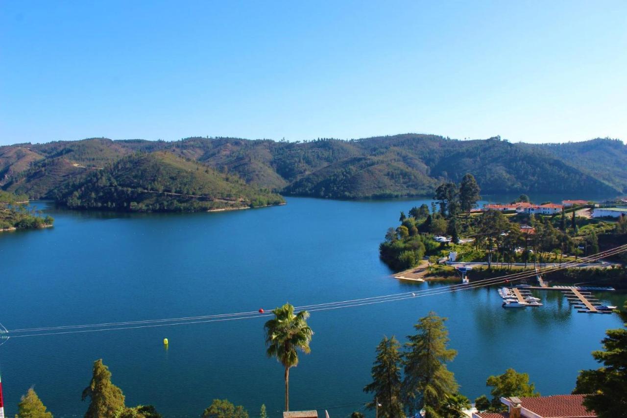 Lago Azul Villas Феррейра-ду-Зезере Екстер'єр фото